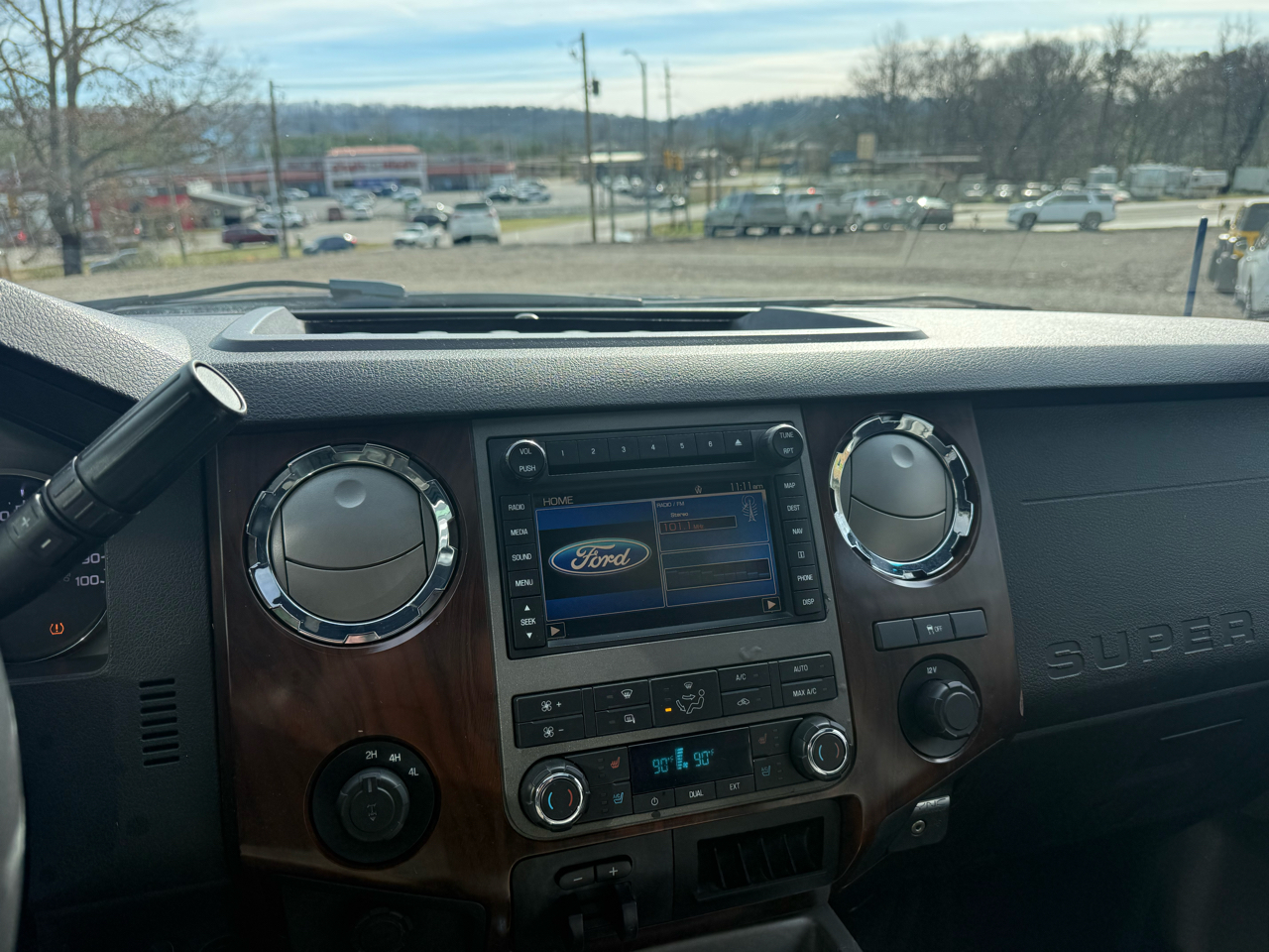 Ford Super Duty F-250 SRW 4WD Crew Cab 156" Lariat 2011