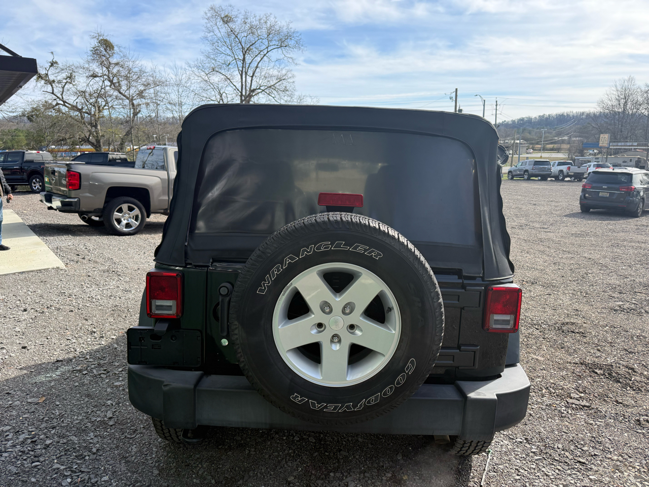 Jeep Wrangler Unlimited 4WD 4dr Sport 2016