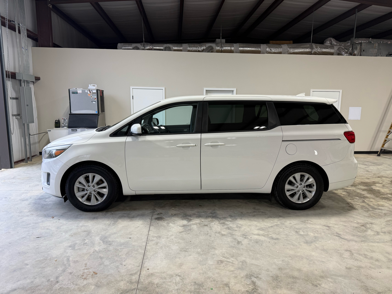 Kia Sedona LX FWD 2017
