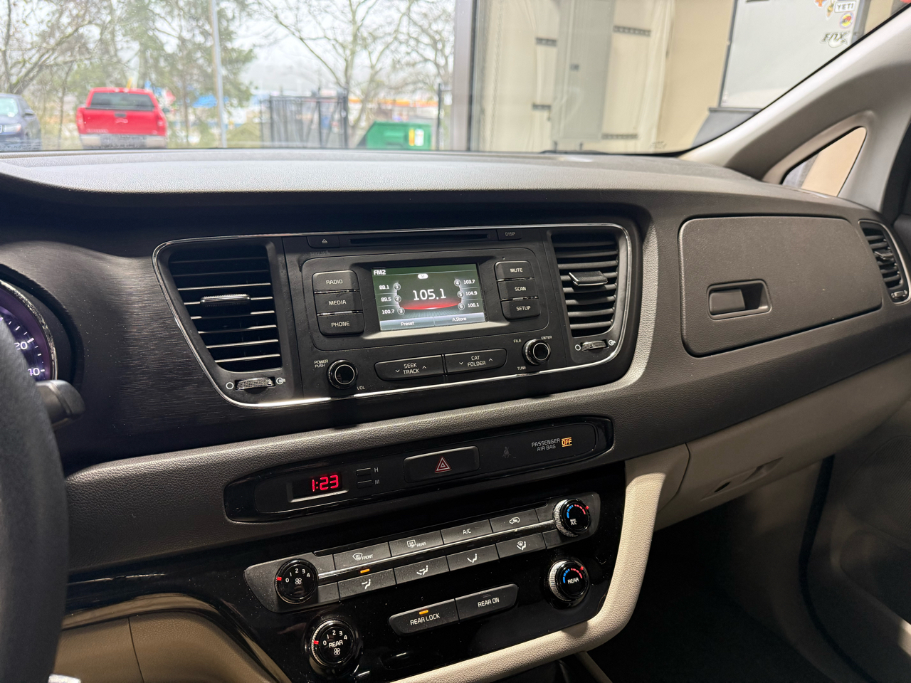 Kia Sedona LX FWD 2017