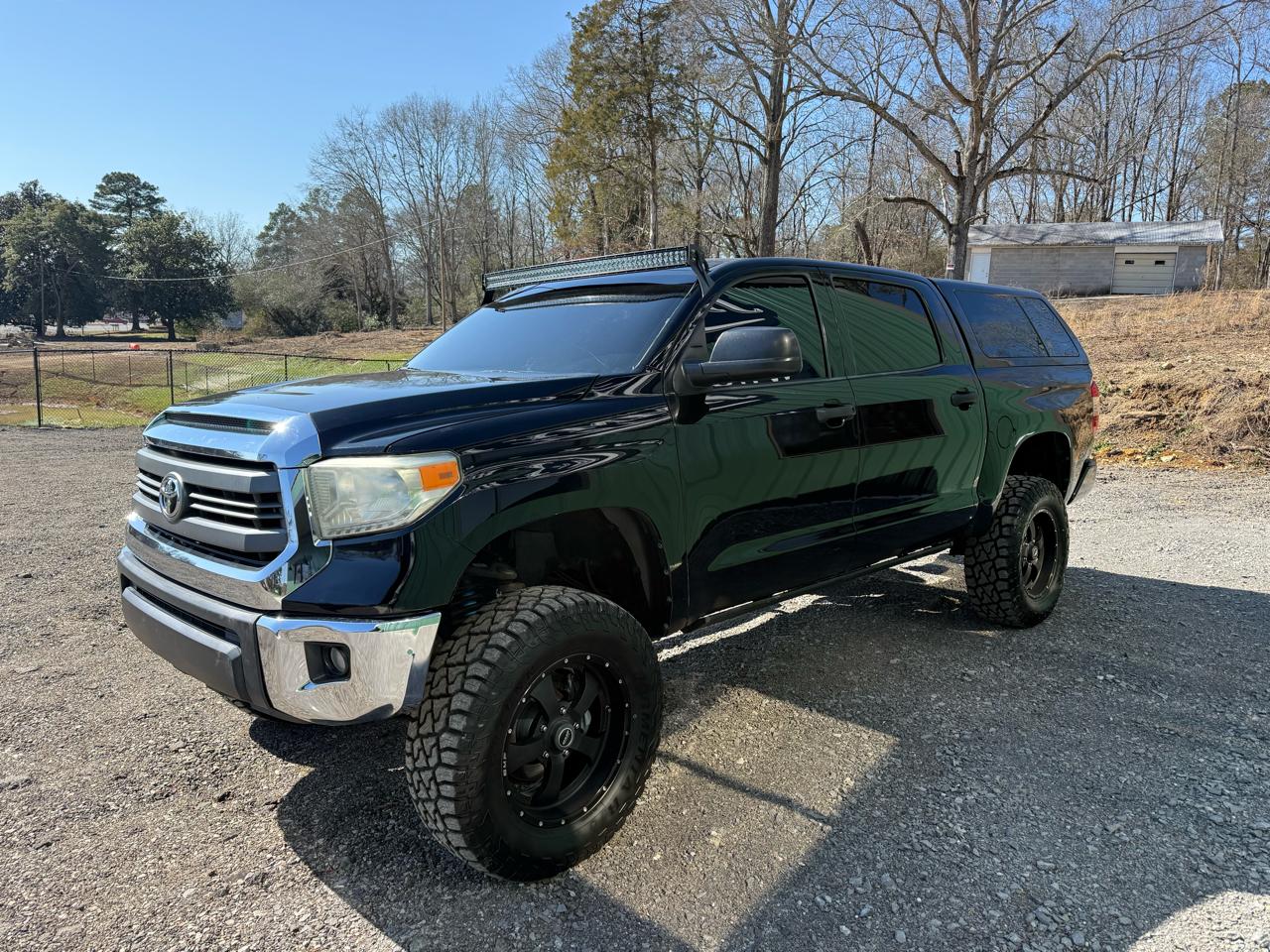 Toyota Tundra 4WD Truck CrewMax 5.7L FFV V8 6-Spd AT SR5 (Natl) 2014