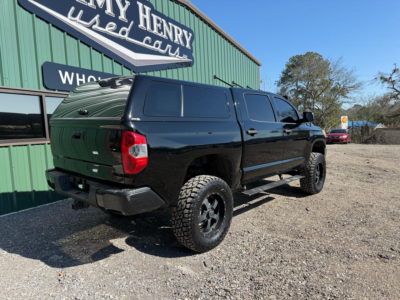 Toyota Tundra 4WD Truck CrewMax 5.7L FFV V8 6-Spd AT SR5 (Natl) 2014