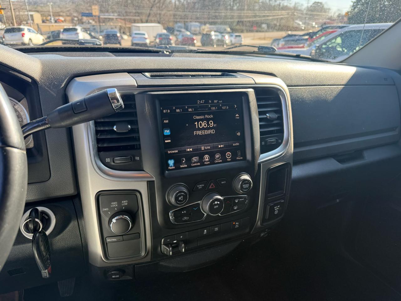 RAM 2500 4WD Crew Cab 149" Outdoorsman 2016