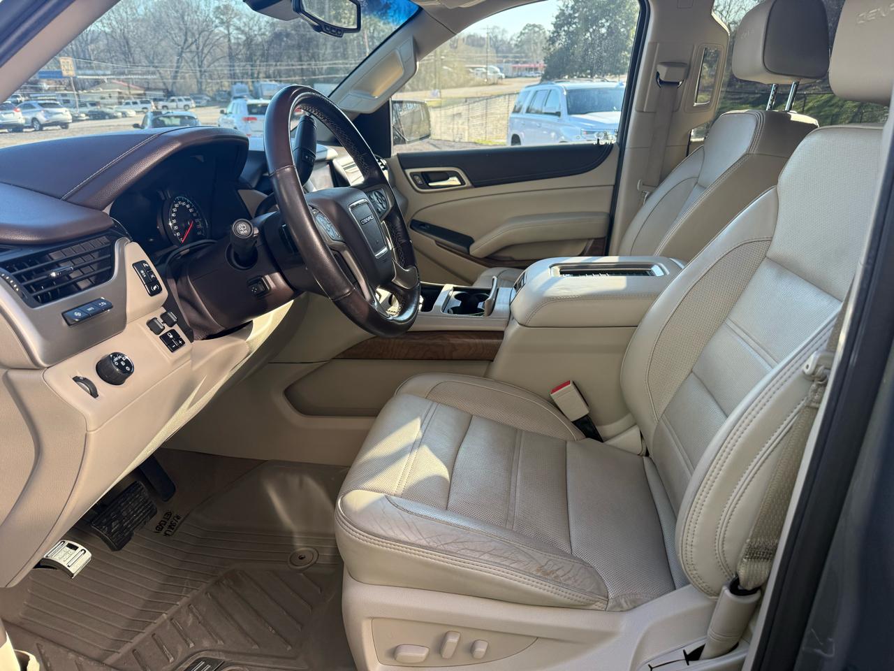 GMC Yukon 2WD 4dr Denali 2020