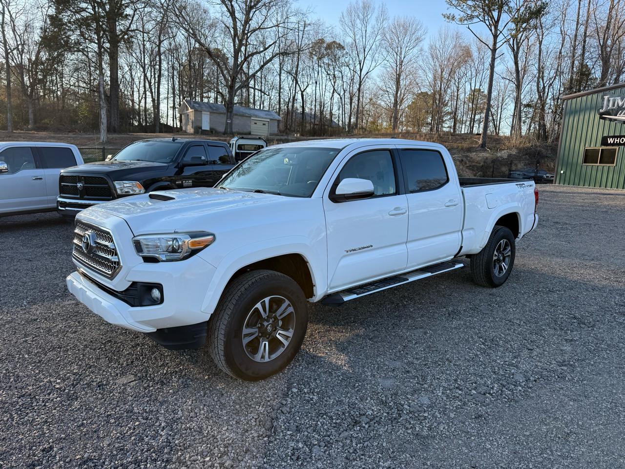 Toyota Tacoma TRD Sport Double Cab 6' Bed V6 4x2 AT (Natl) 2017