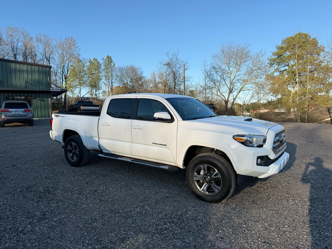 Toyota Tacoma TRD Sport Double Cab 6' Bed V6 4x2 AT (Natl) 2017
