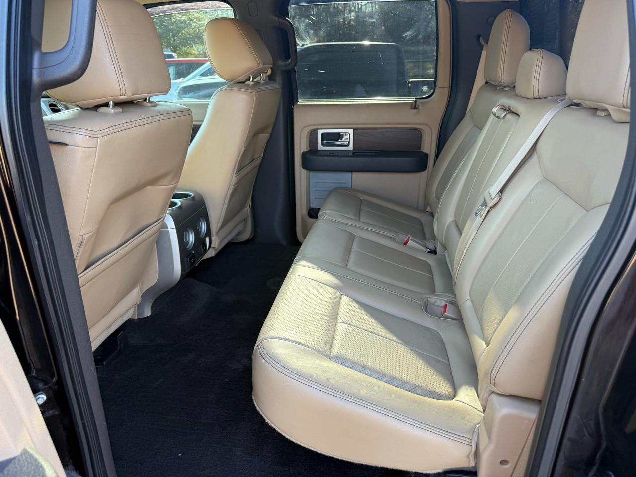 Ford F-150 4WD SuperCrew 145" Lariat 2013