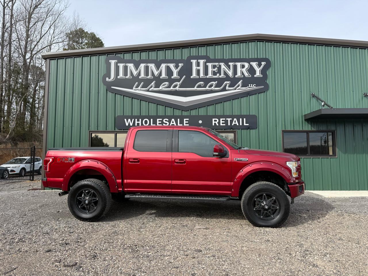 2015 Ford F-150 4WD SuperCrew 145" Lariat