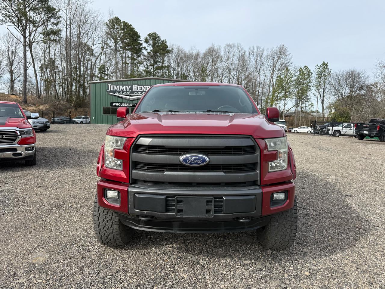 Ford F-150 4WD SuperCrew 145" Lariat 2015