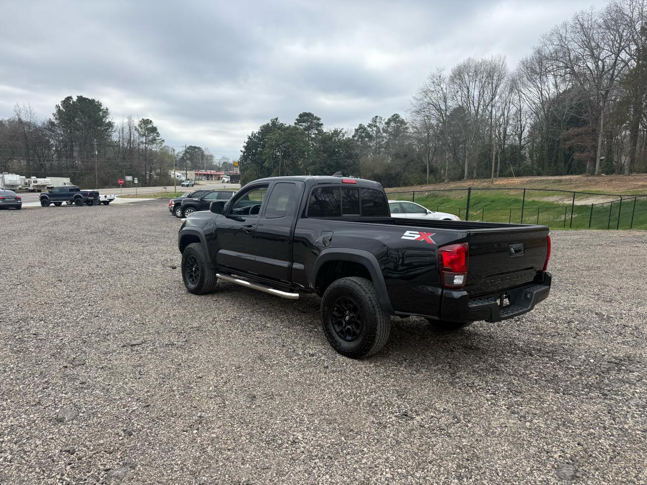 Toyota Tacoma 2WD SR Access Cab 6' Bed I4 AT (Natl) 2020