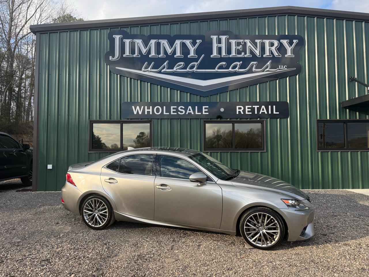 Lexus IS 200t 4dr Sdn 2016