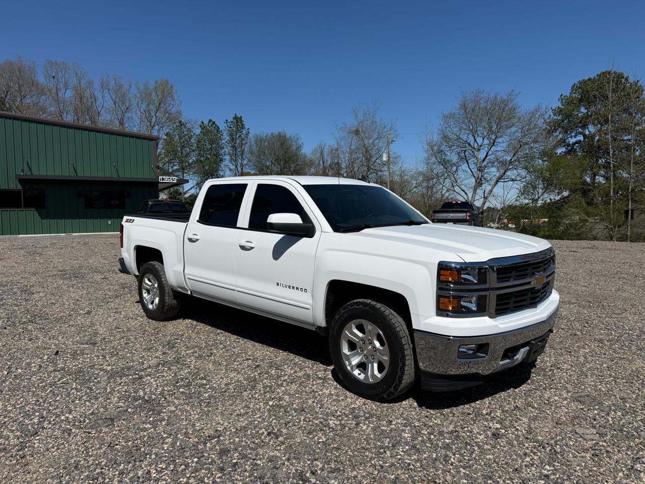 Chevrolet Silverado 1500 4WD Crew Cab 143.5" LT w/2LT 2015