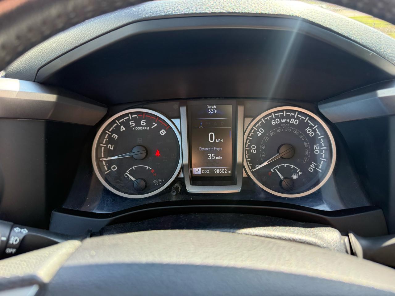 Toyota Tacoma 2WD SR5 Double Cab 5' Bed I4 AT (Natl) 2021