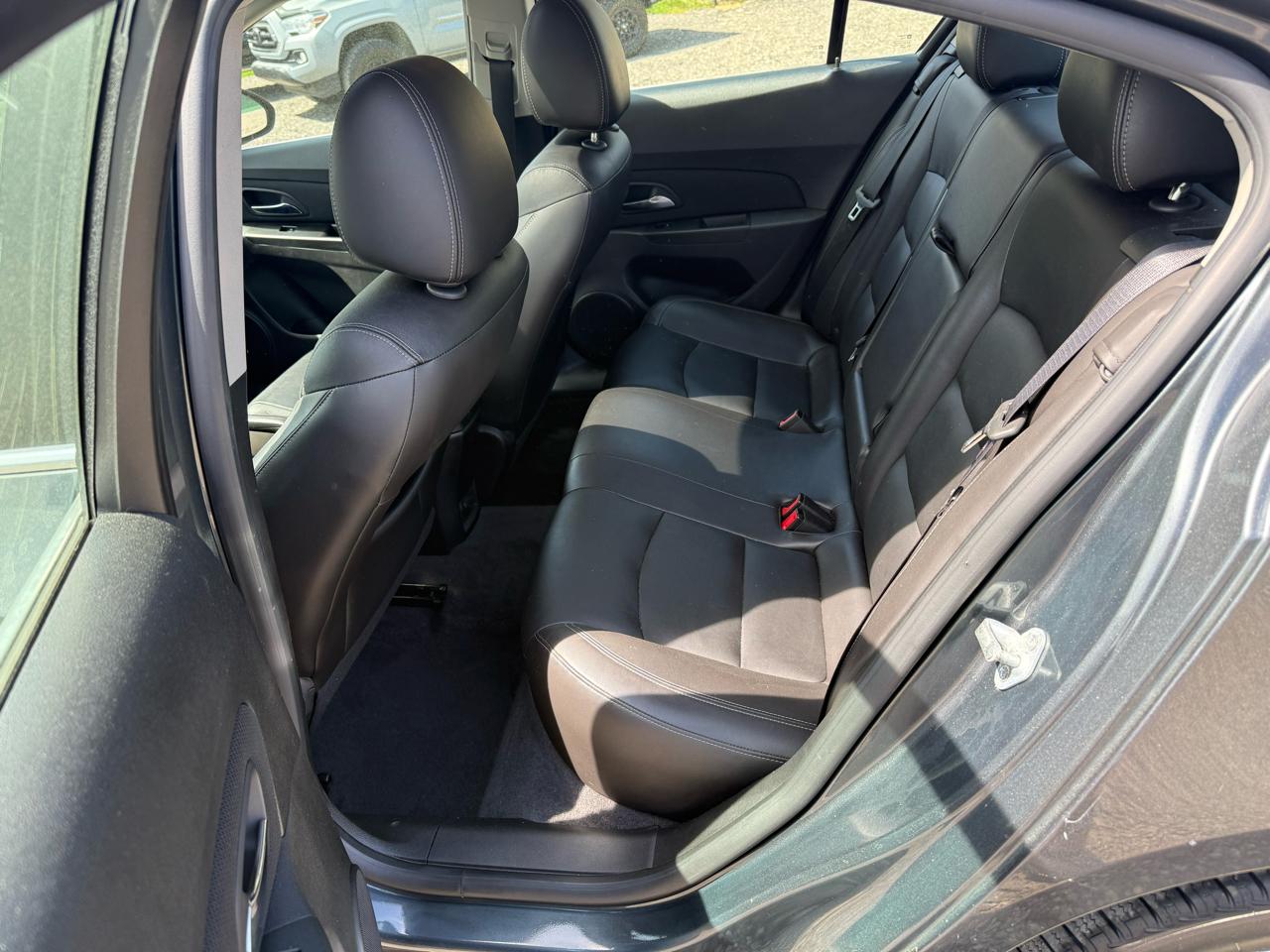 Chevrolet Cruze 4dr Sdn LTZ 2013