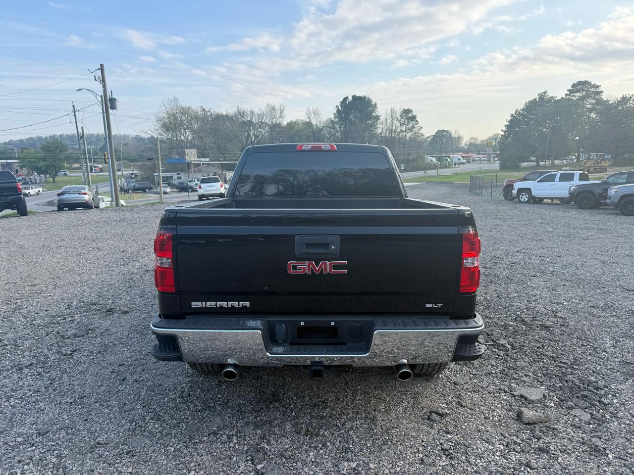 GMC Sierra 1500 4WD Crew Cab 143.5" SLT 2015