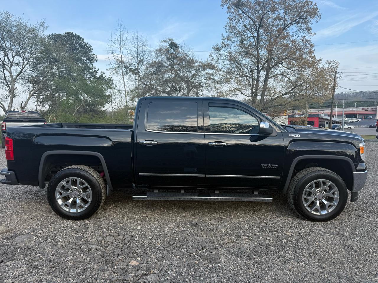 GMC Sierra 1500 4WD Crew Cab 143.5" SLT 2015