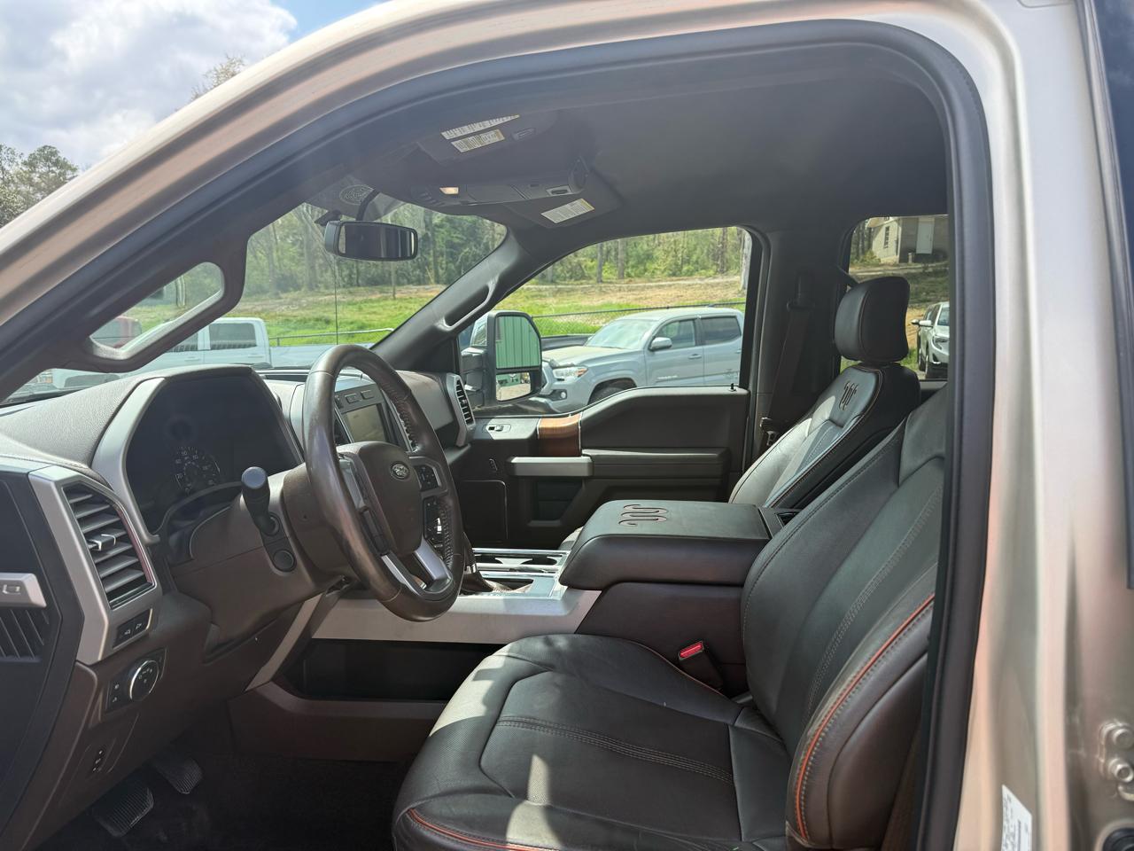 Ford F-150 King Ranch 4WD SuperCrew 5.5' Box 2017