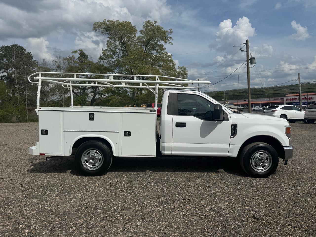 Ford Super Duty F-250 SRW XL 2WD Reg Cab 8' Box 2021