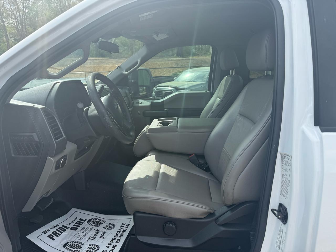 Ford Super Duty F-250 SRW XL 2WD Reg Cab 8' Box 2021