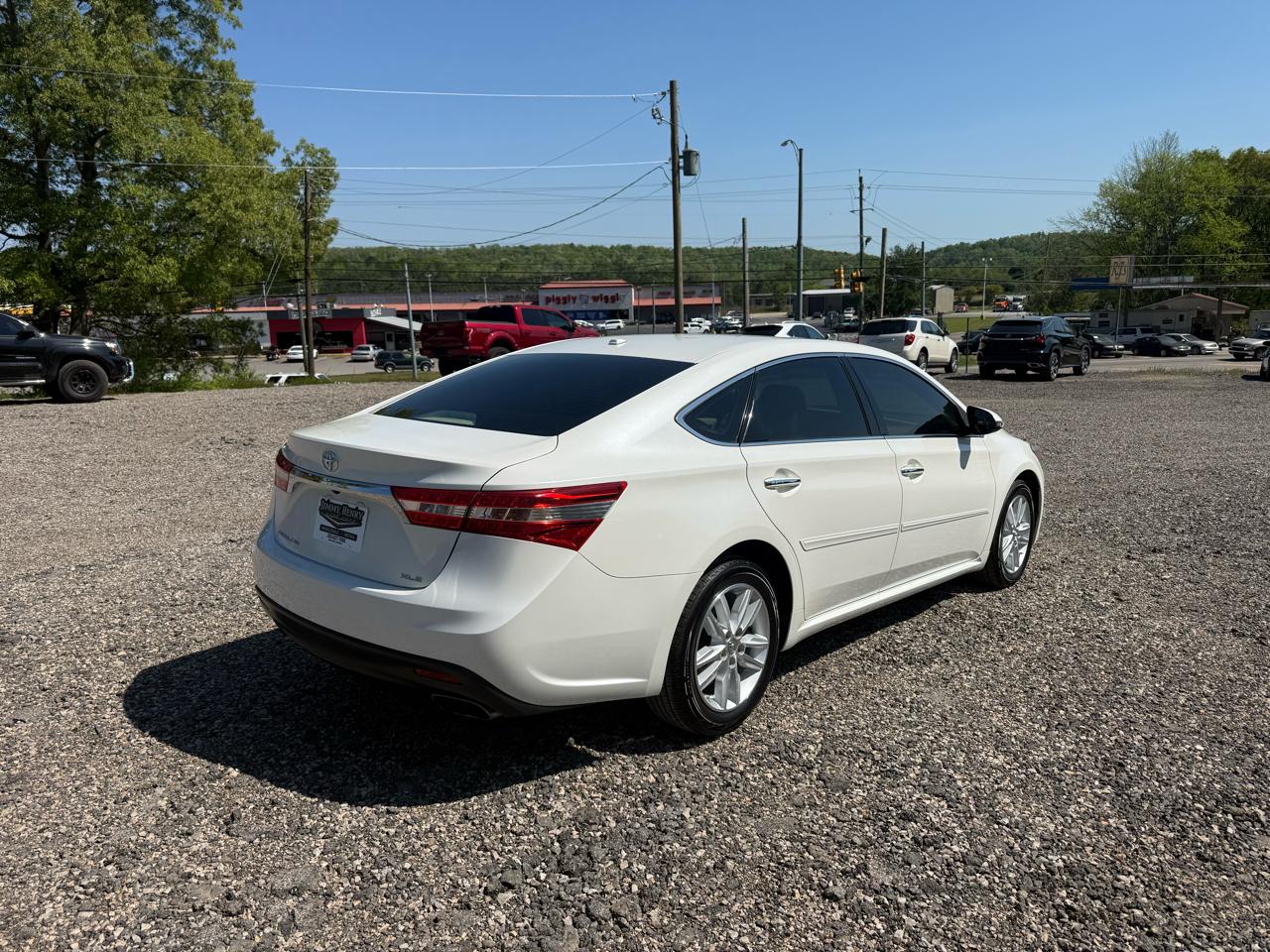Toyota Avalon 4dr Sdn XLE Touring (Natl) 2015