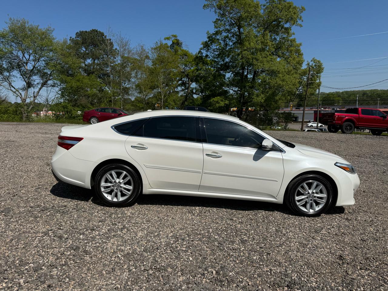 Toyota Avalon 4dr Sdn XLE Touring (Natl) 2015