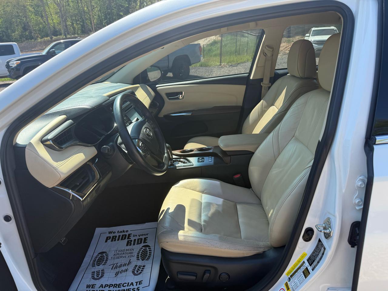 Toyota Avalon 4dr Sdn XLE Touring (Natl) 2015