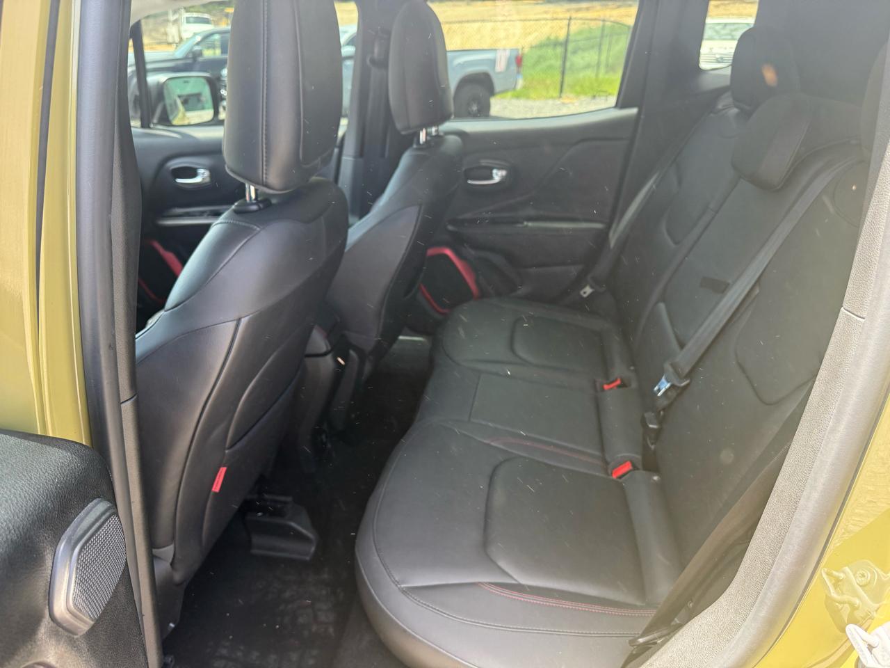 Jeep Renegade 4WD 4dr Trailhawk 2015