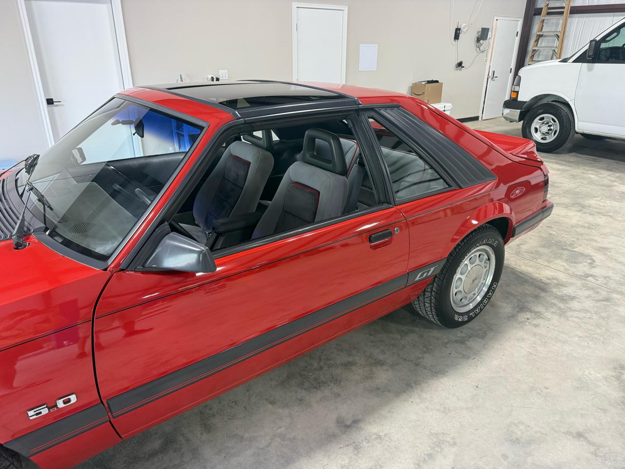 Ford Mustang 2dr Hatchback GT 1986