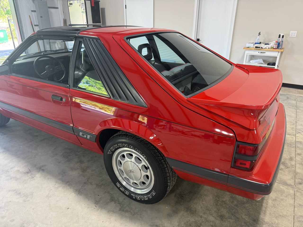 Ford Mustang 2dr Hatchback GT 1986