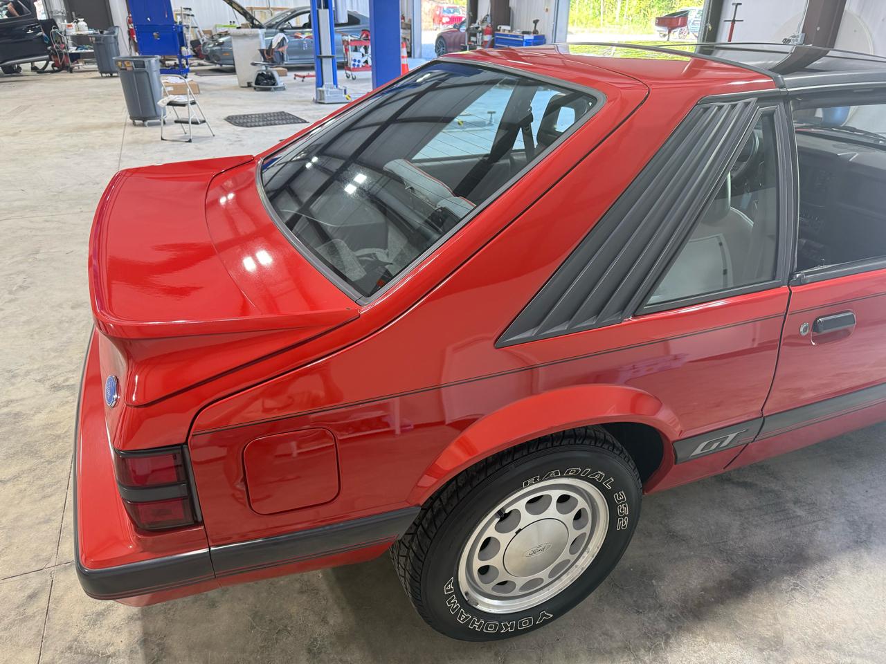Ford Mustang 2dr Hatchback GT 1986
