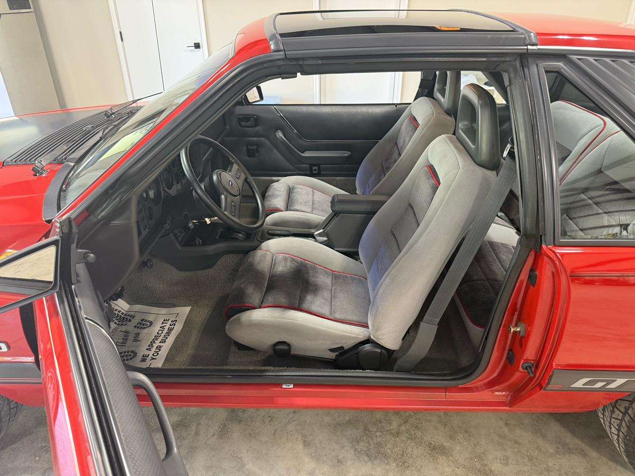 Ford Mustang 2dr Hatchback GT 1986