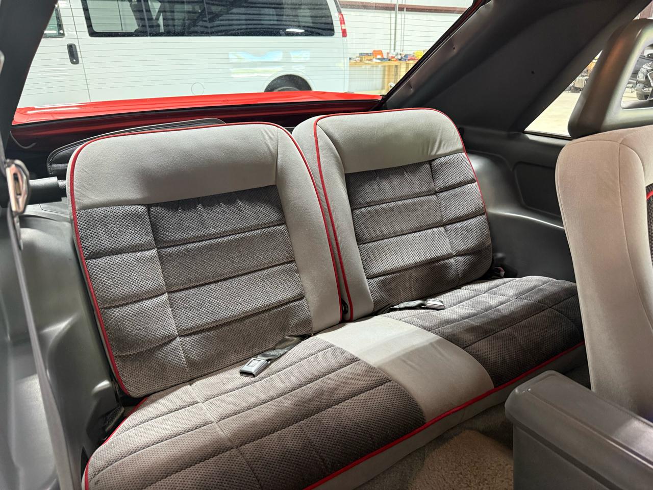 Ford Mustang 2dr Hatchback GT 1986