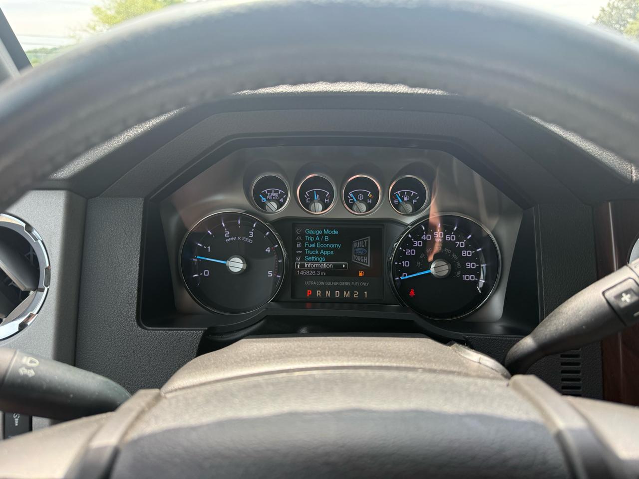 Ford Super Duty F-250 SRW 4WD Crew Cab 156" Platinum 2013