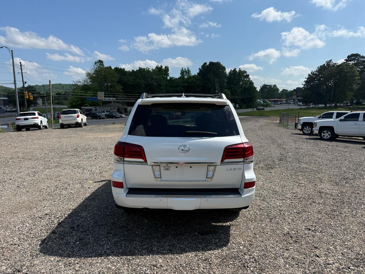 Lexus LX 570 4WD 4dr 2013