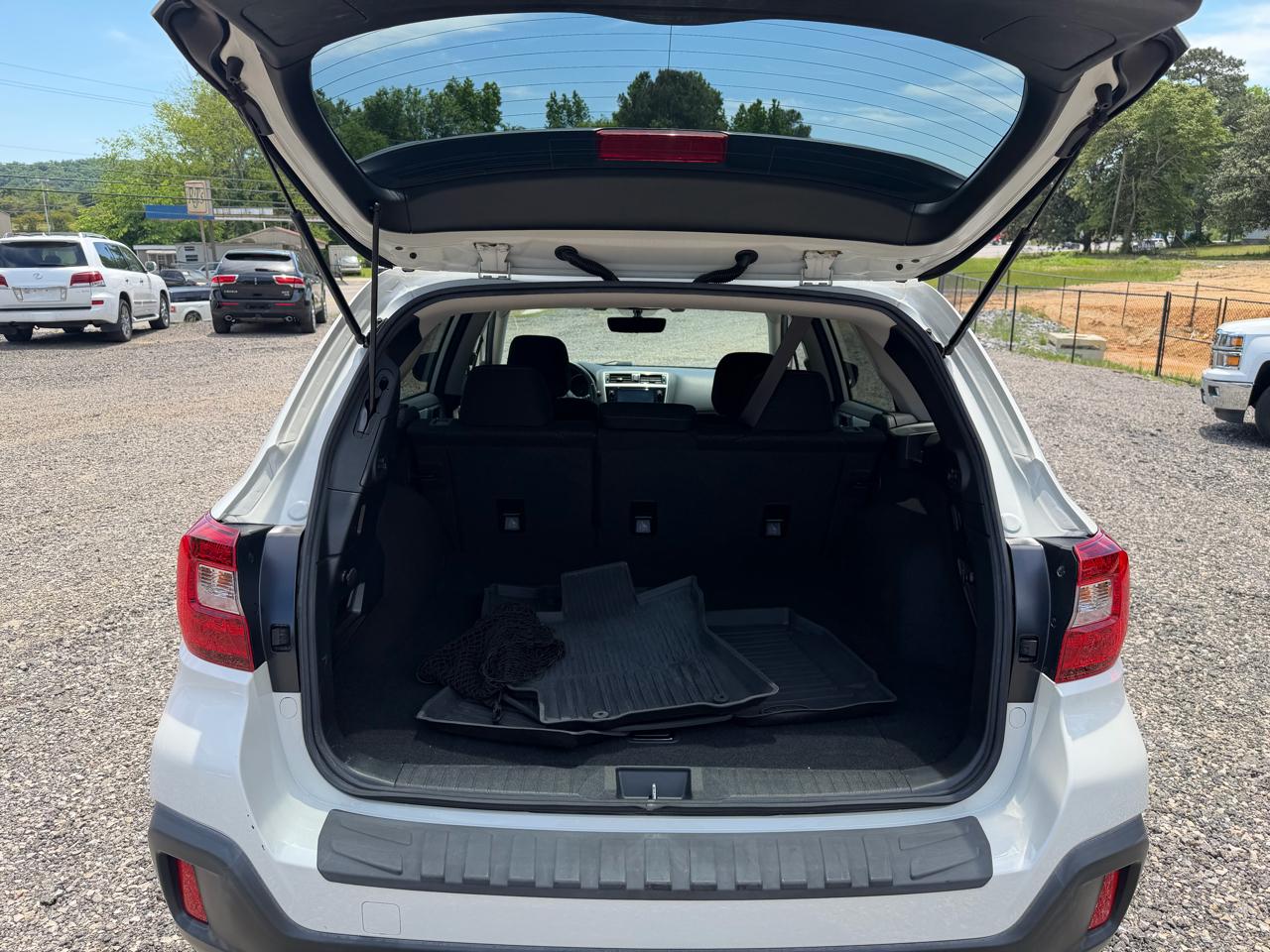 Subaru Outback 2.5i Premium 2019