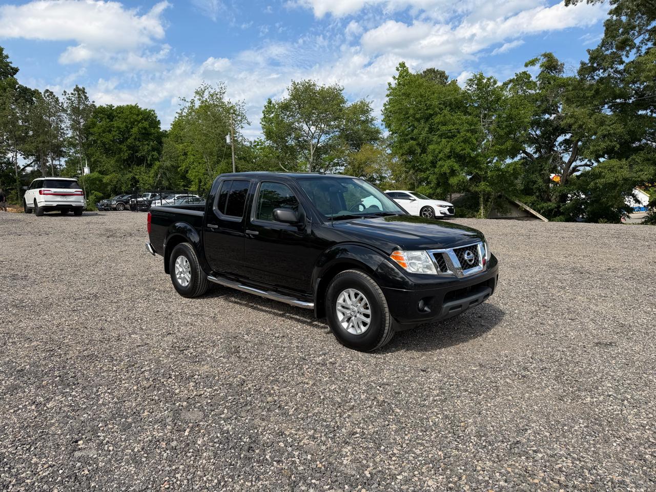 Nissan Frontier Crew Cab 4x2 SV V6 Auto 2018