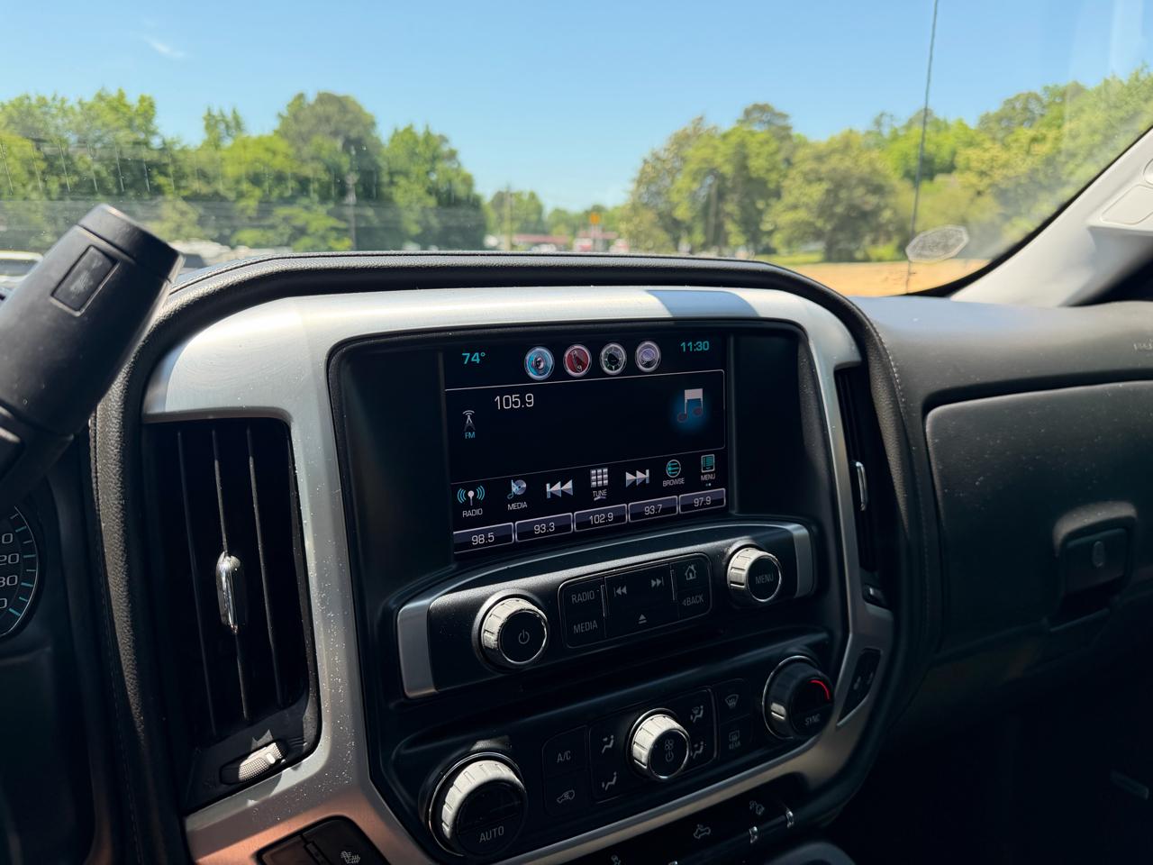 GMC Sierra 1500 4WD Crew Cab 143.5" SLT 2017