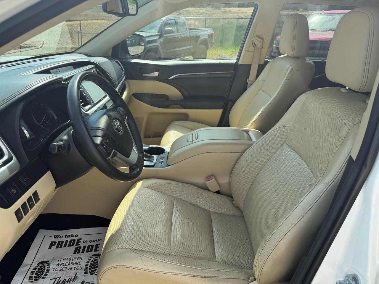 Toyota Highlander FWD 4dr V6  Limited (Natl) 2014