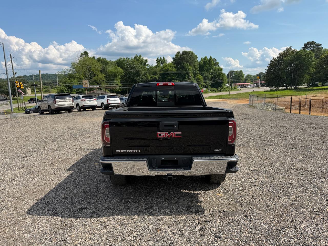 GMC Sierra 1500 4WD Crew Cab 143.5" SLT 2018