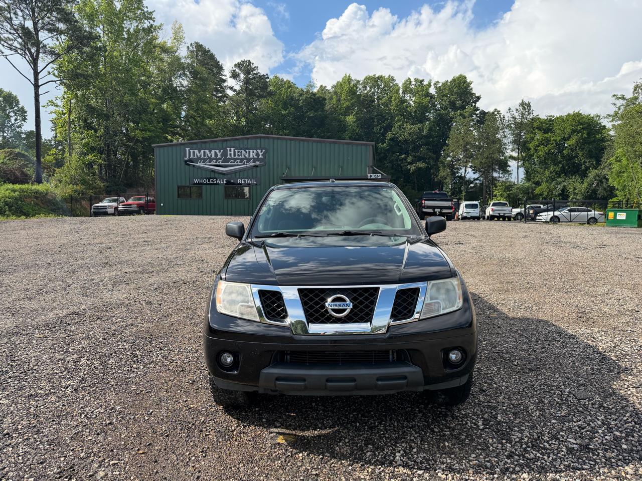 Nissan Frontier 4WD Crew Cab SWB Auto SV 2015
