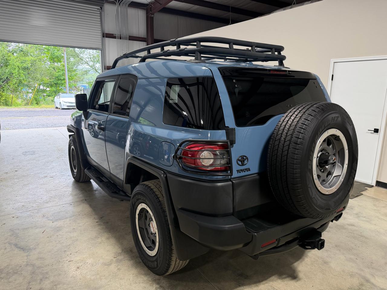 Toyota FJ Cruiser 4WD 4dr Auto (Natl) 2014