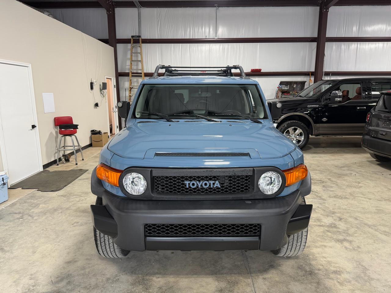 Toyota FJ Cruiser 4WD 4dr Auto (Natl) 2014