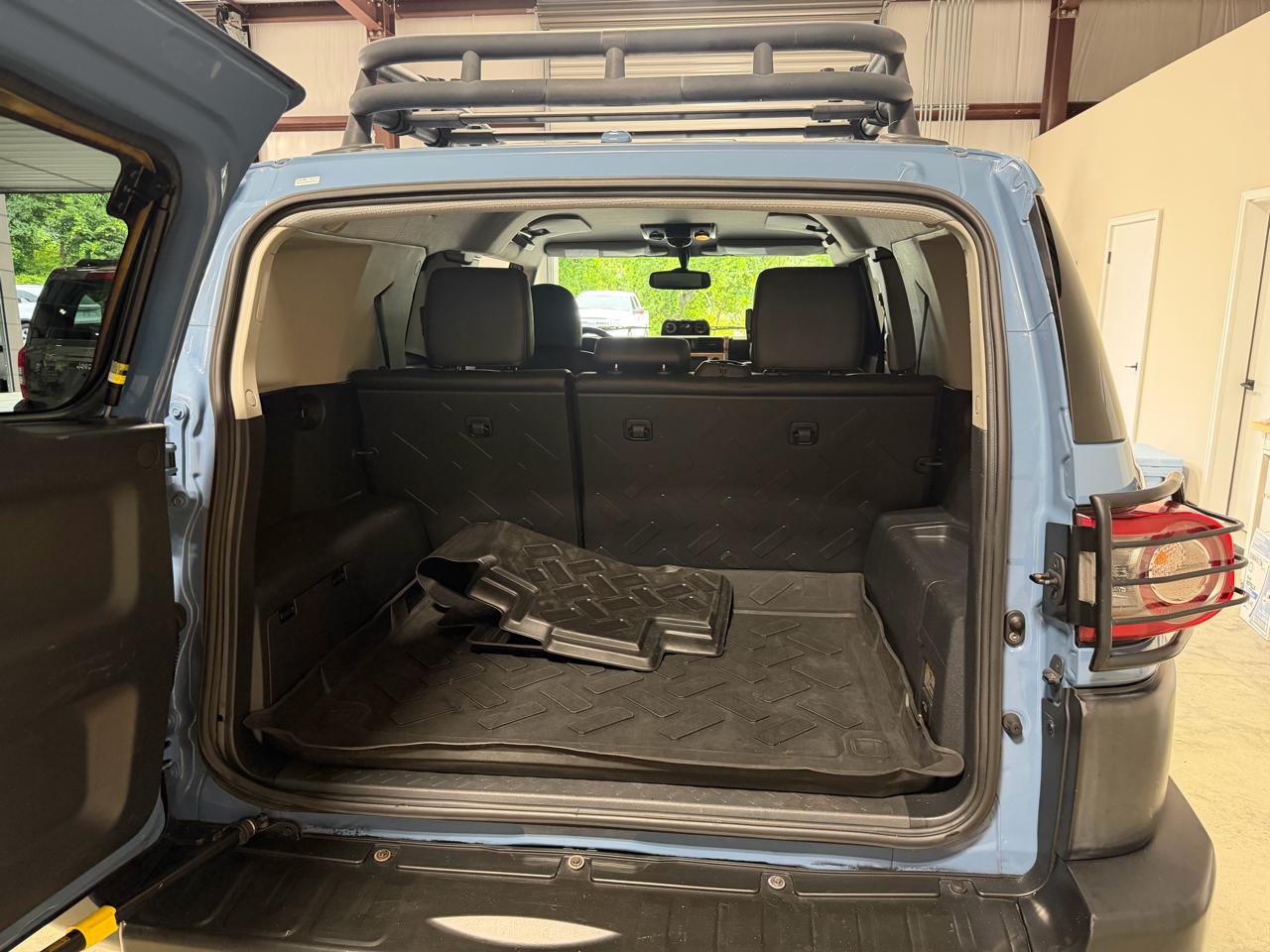 Toyota FJ Cruiser 4WD 4dr Auto (Natl) 2014