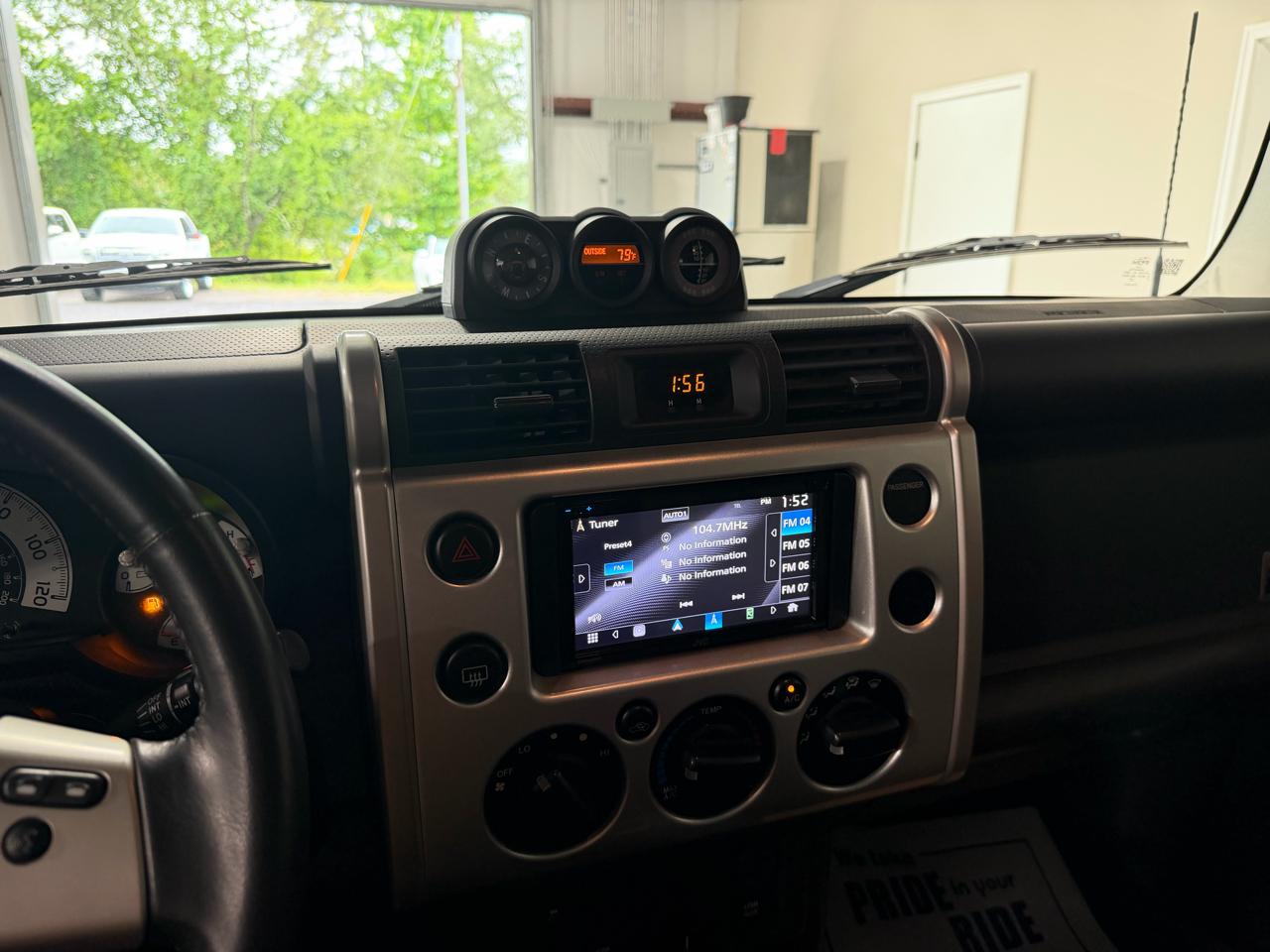 Toyota FJ Cruiser 4WD 4dr Auto (Natl) 2014
