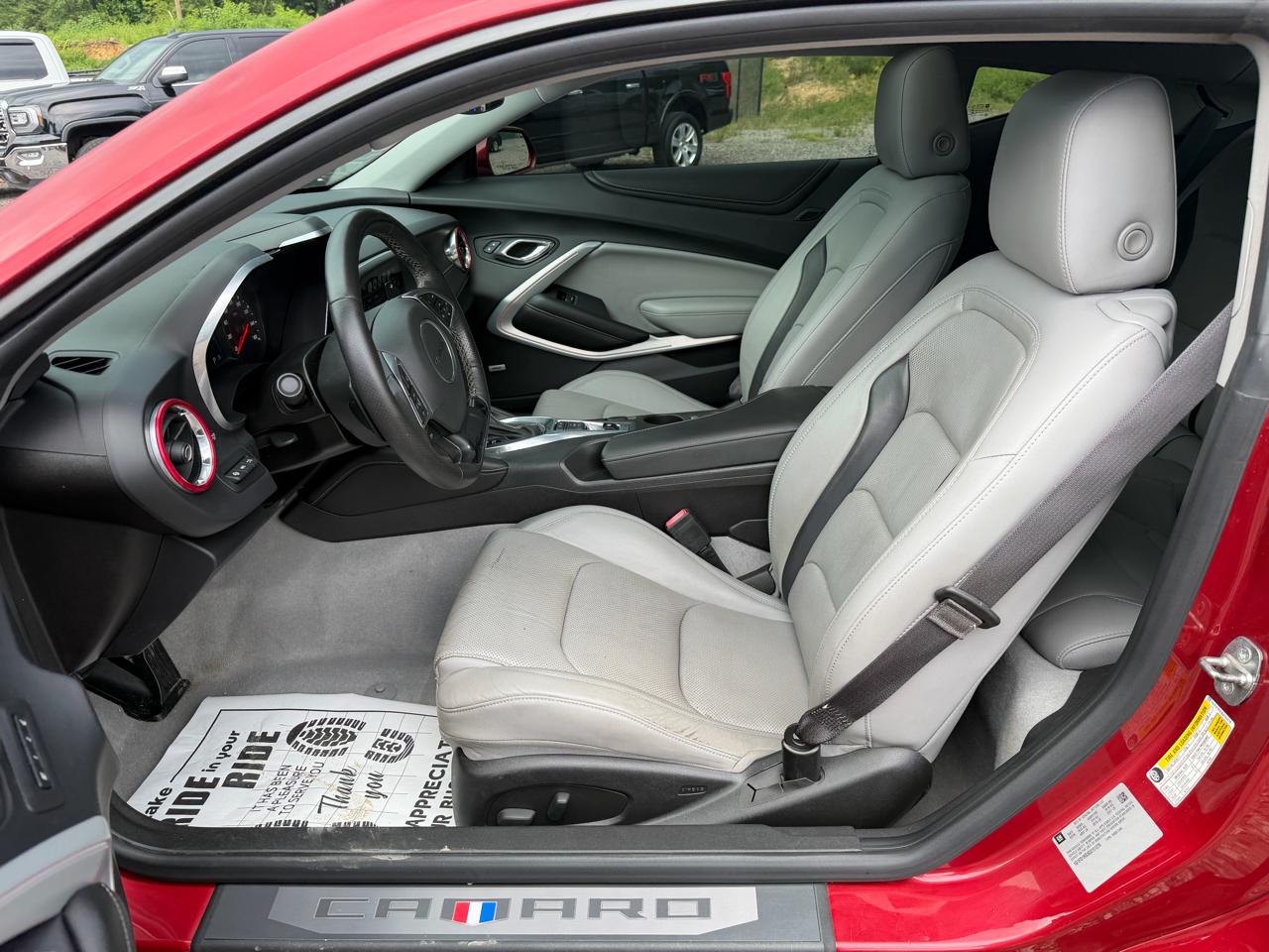 Chevrolet Camaro 2dr Cpe 2LT 2016