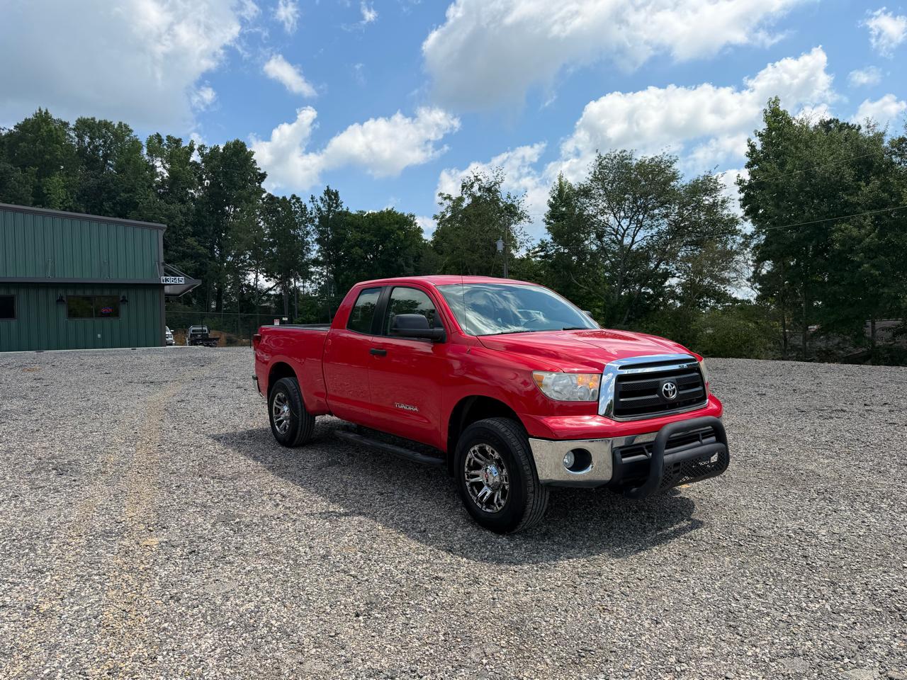 Toyota Tundra 4WD Truck Dbl 4.6L V8 6-Spd AT (Natl) 2011