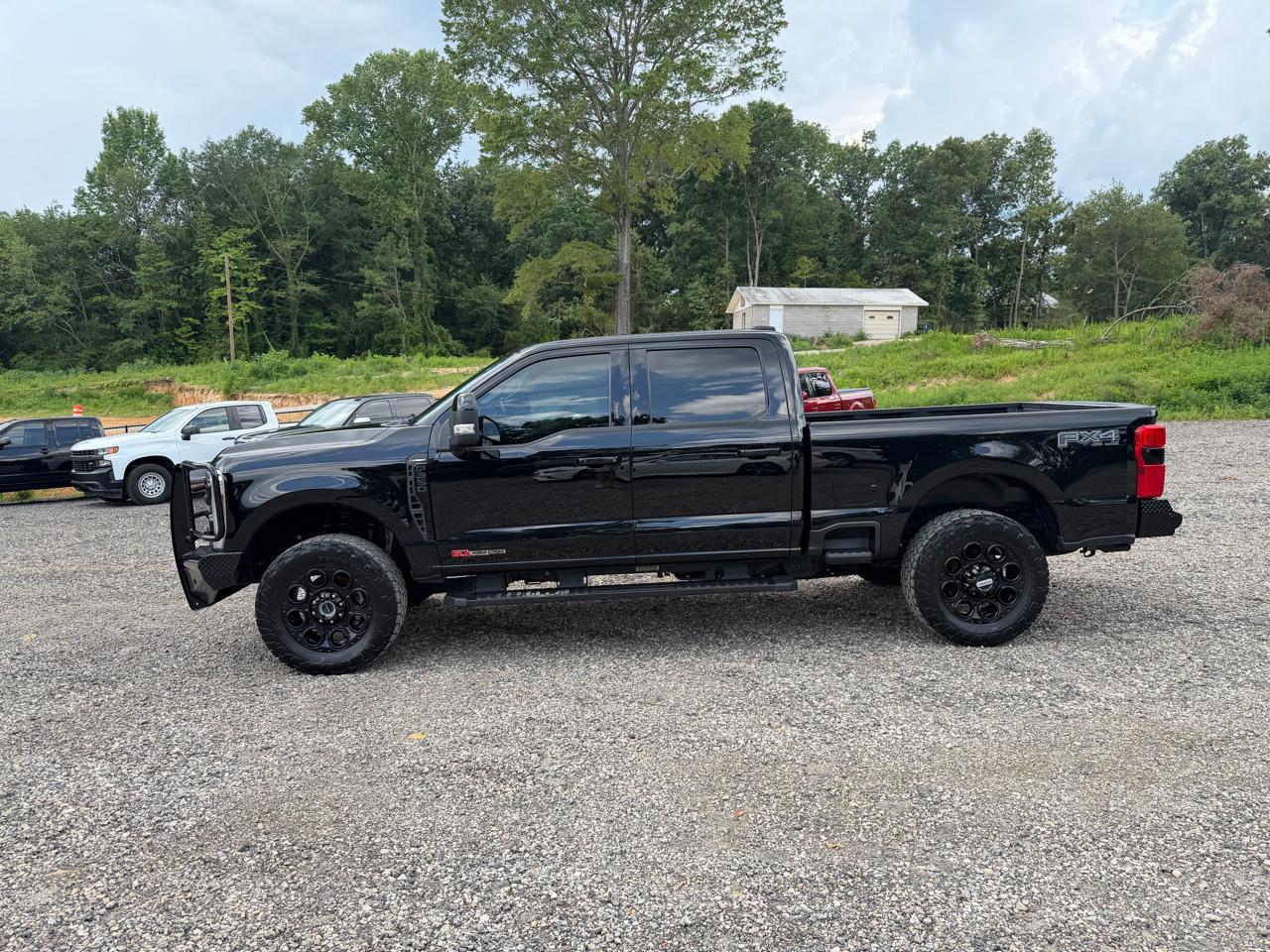 Ford Super Duty F-350 SRW Lariat 4WD Crew Cab 6.75' Box 2024