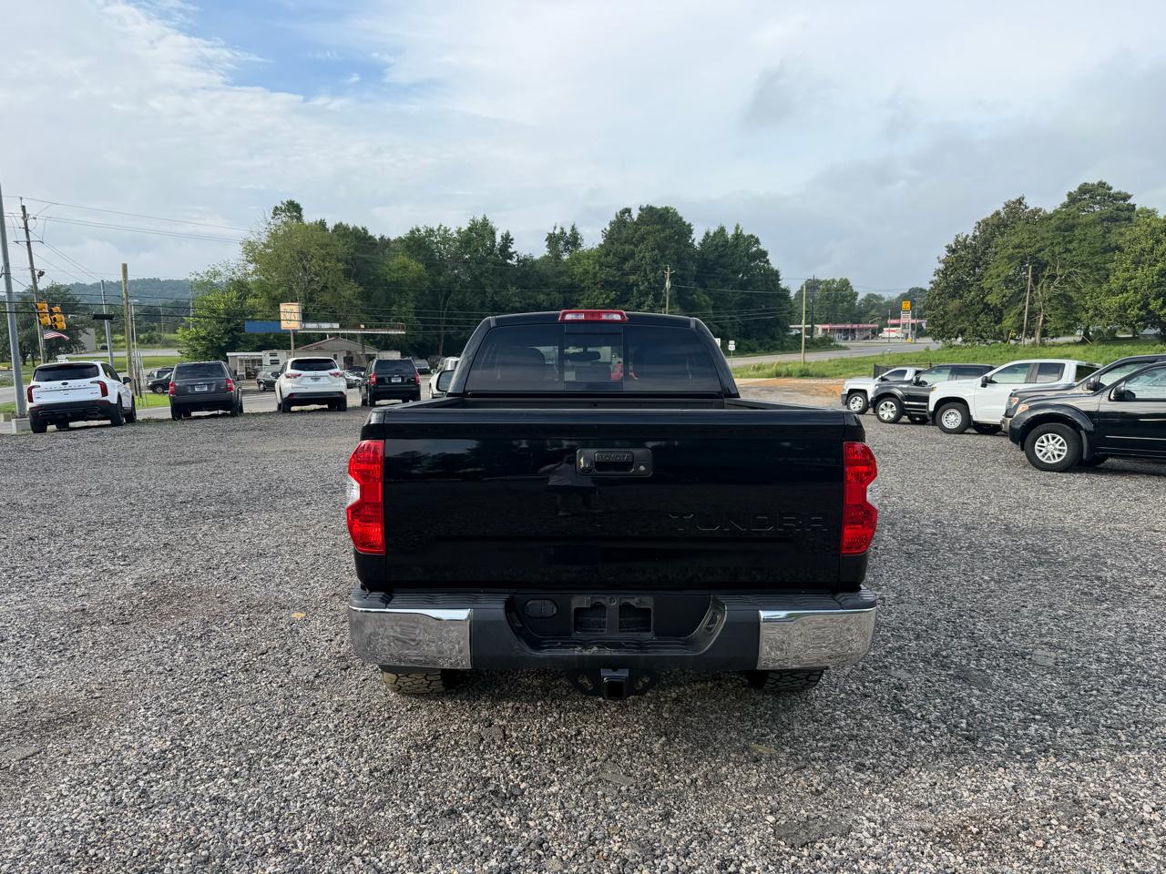 Toyota Tundra 2WD Truck Double Cab 4.6L V8 6-Spd AT SR5 (Natl) 2015