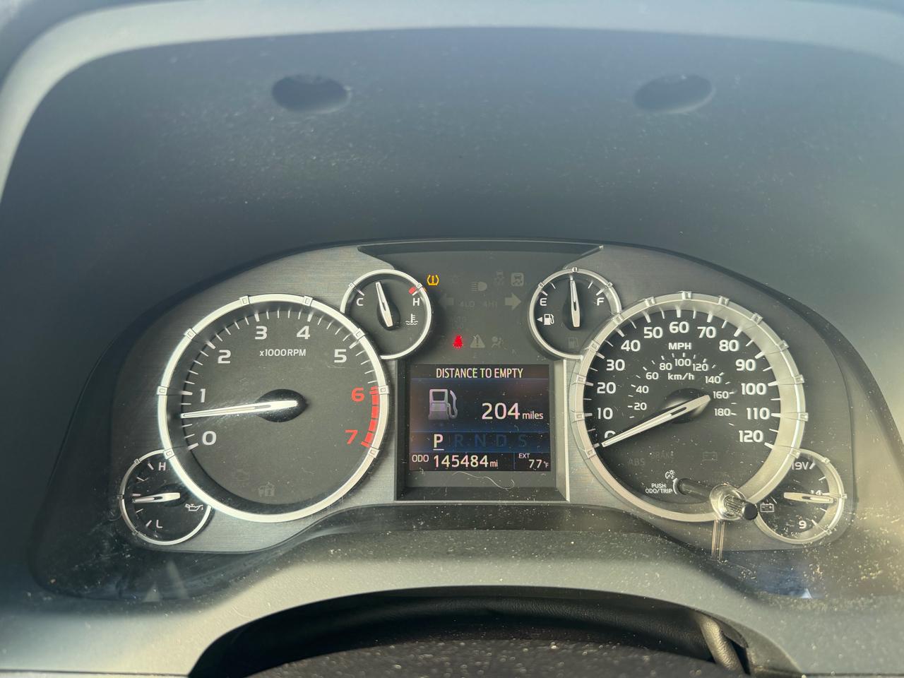 Toyota Tundra 2WD Truck Double Cab 4.6L V8 6-Spd AT SR5 (Natl) 2015