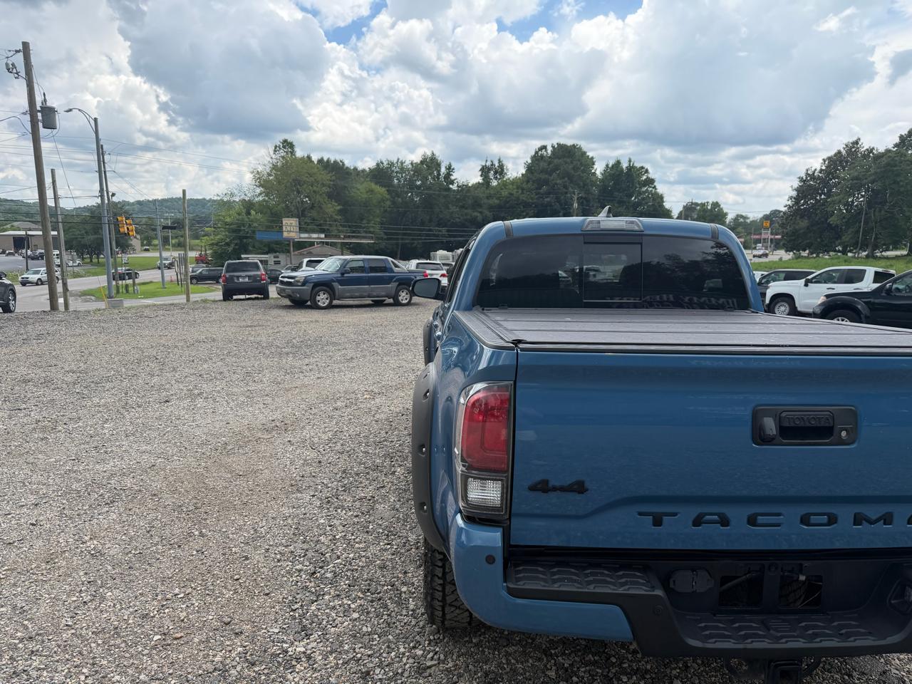 Toyota Tacoma TRD Pro Double Cab 5' Bed V6 4x4 AT (Natl) 2018